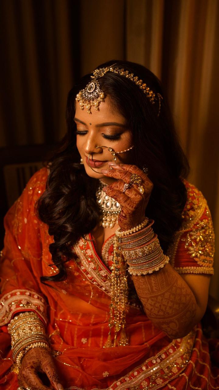 House of Kanya bride wearing statement jewellery