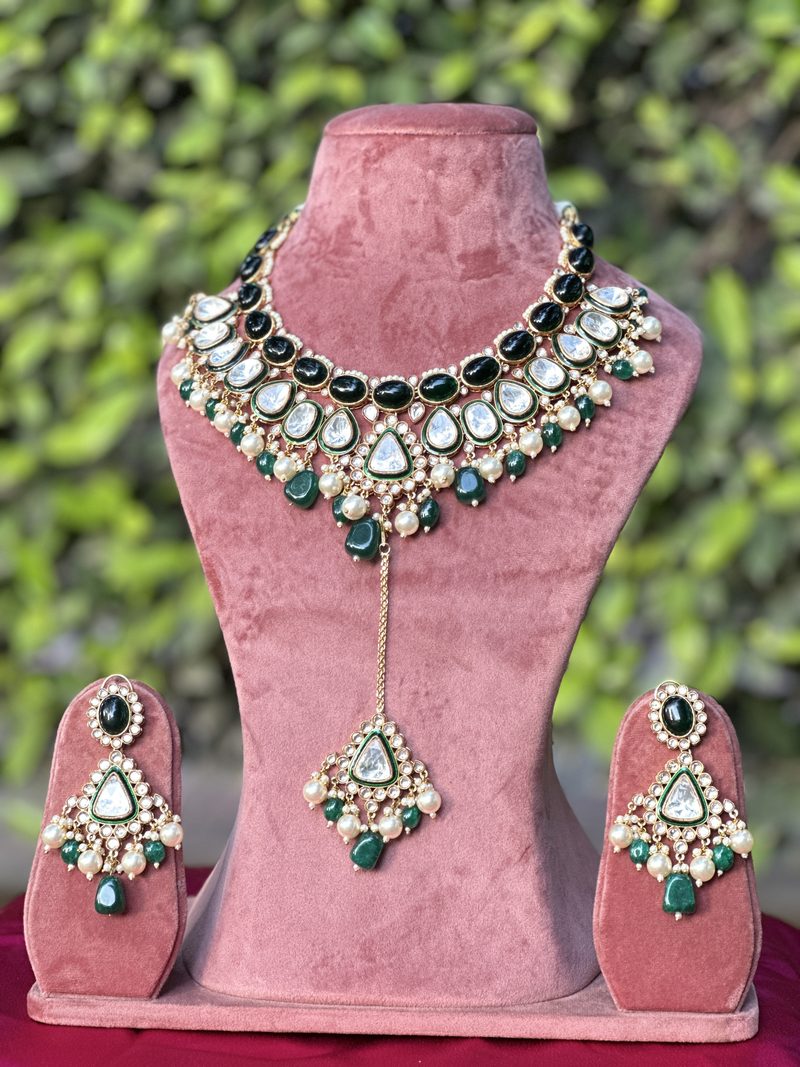 Emerald drop bridal necklace set on rent in Gurgaon | House of Kanya