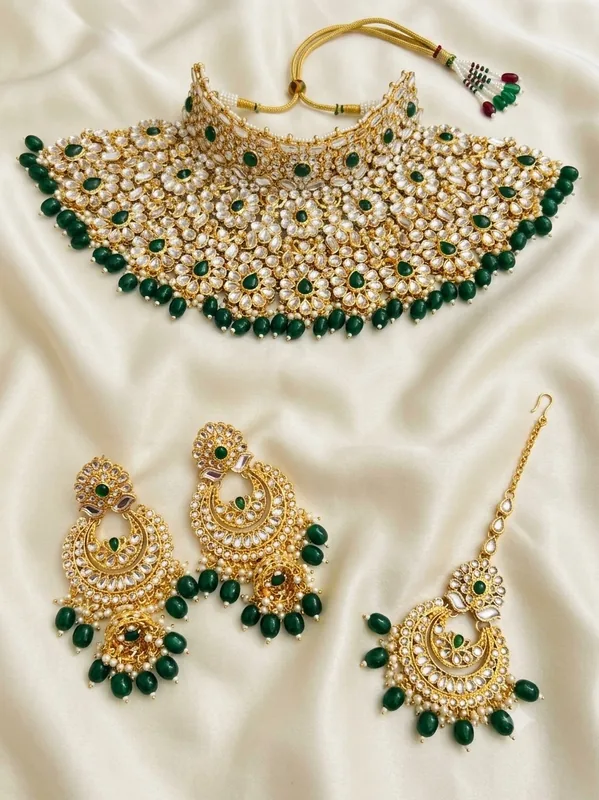 Green Pearl Floral Bridal Set — jewellery on rent in Gurgaon