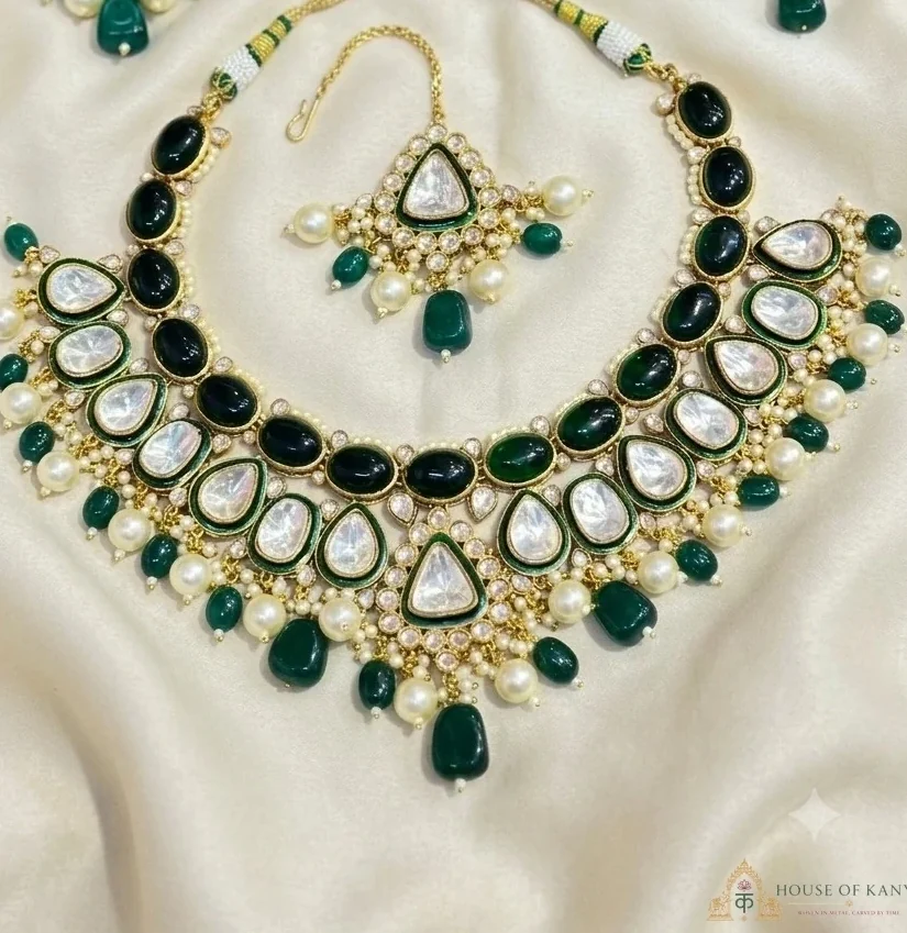 Emerald Choker Kundan Bridal Set — craftsmanship close-up | House of Kanya